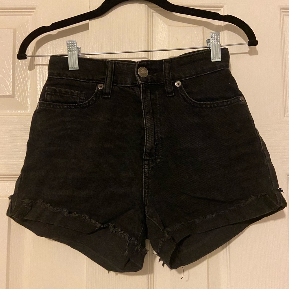 Black Aeropostale Shorts (size 00)